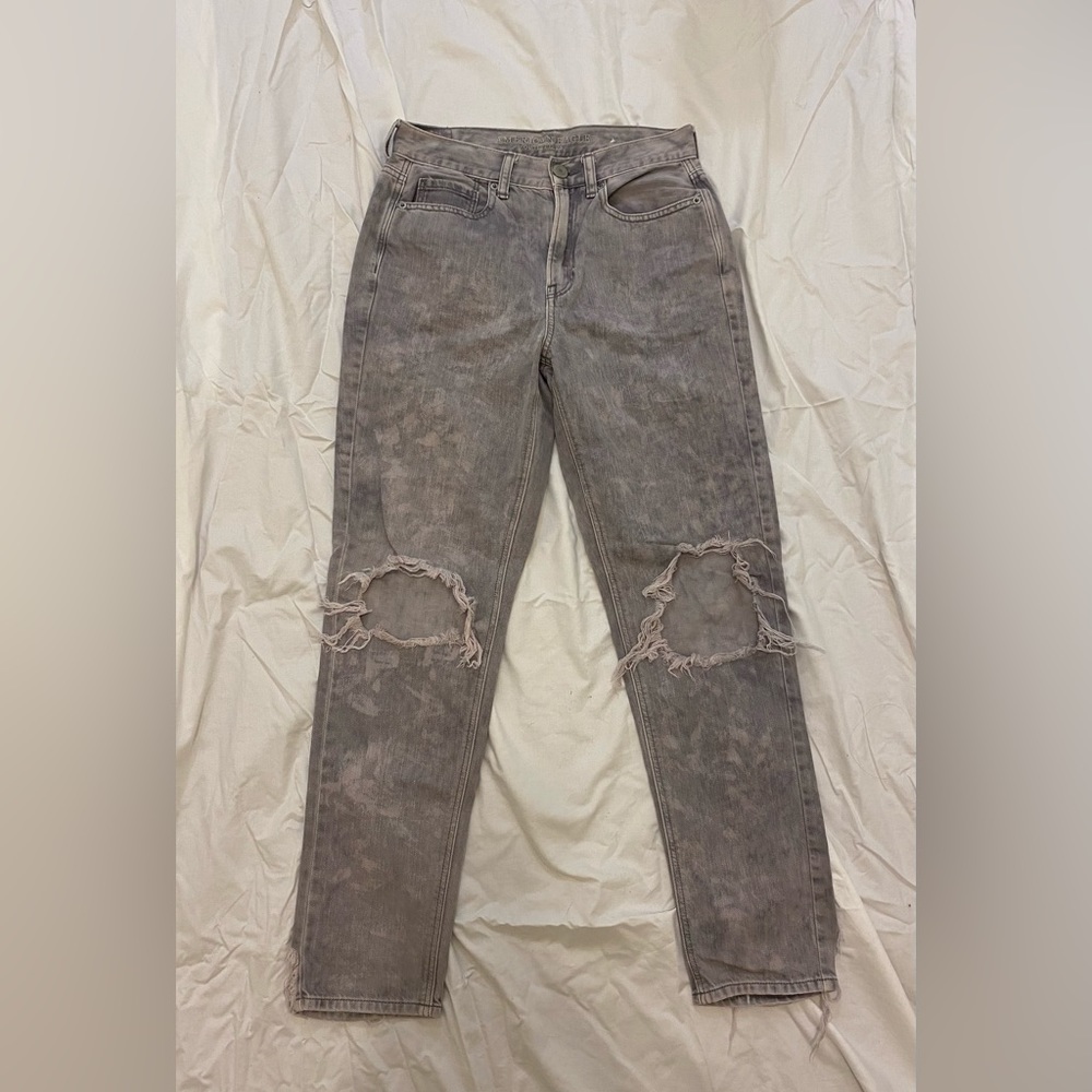 American Eagle Mom Jeans